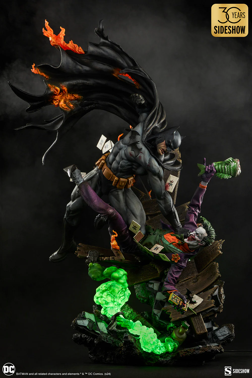 Batman vs The Joker: Eternal Enemies Premium Format™ Figure (Collector Edition) - Image 22