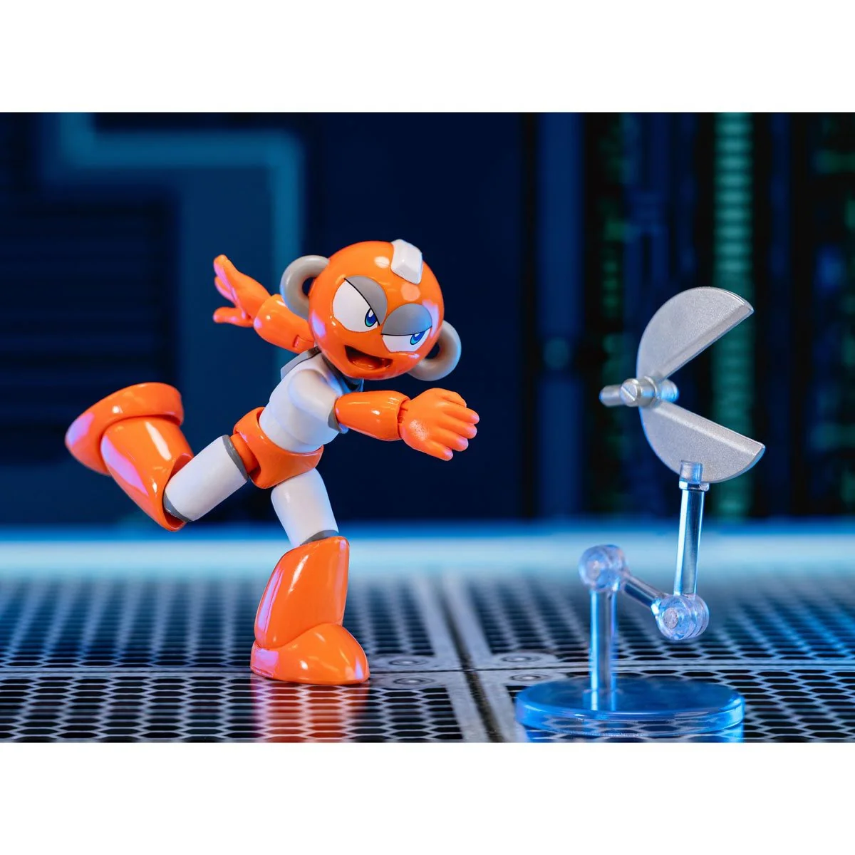 Cut Man (Mega Man) | 1:12 Scale Action Figure | Jada Toys - Image 6