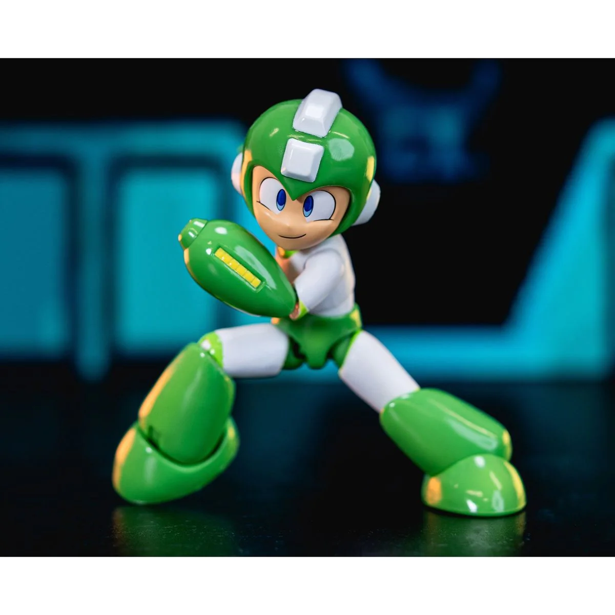 Elec Man (Mega Man) | 1:12 Scale Action Figure | Jada Toys - Image 4