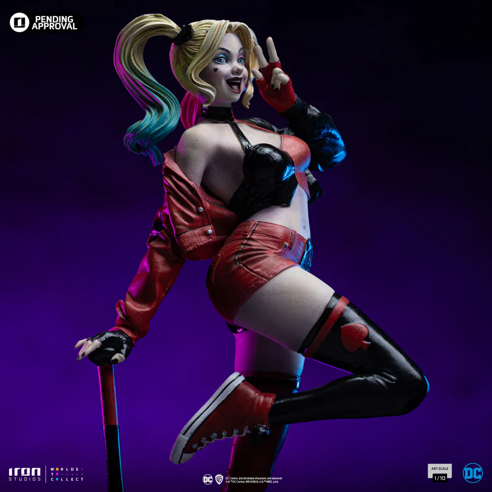 [PRE-ORDER]  Harley Quinn (Gotham City Sirens) 1:10 Scale Statue - Image 2