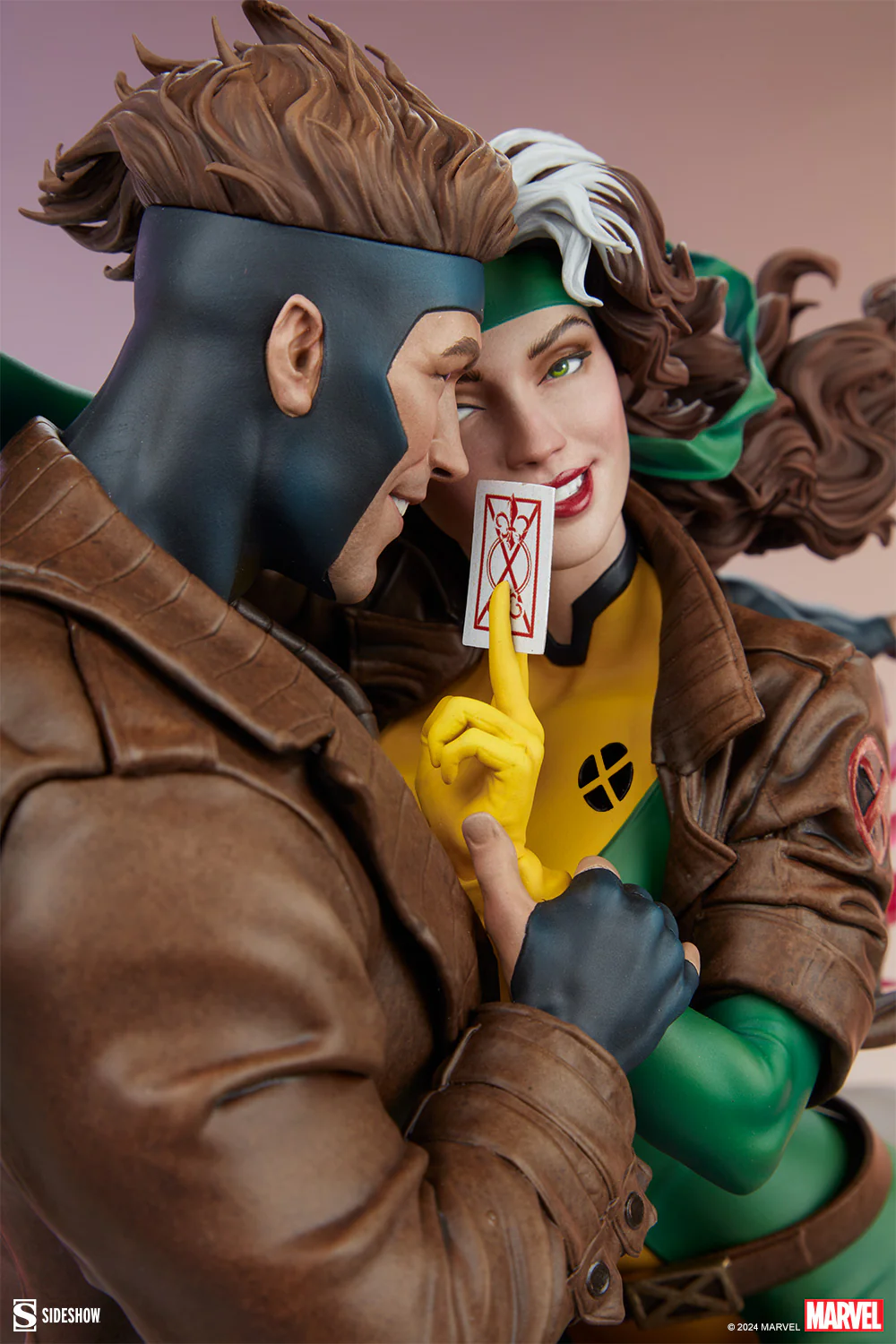 [PRE-ORDER] Rogue & Gambit Statue - Image 12