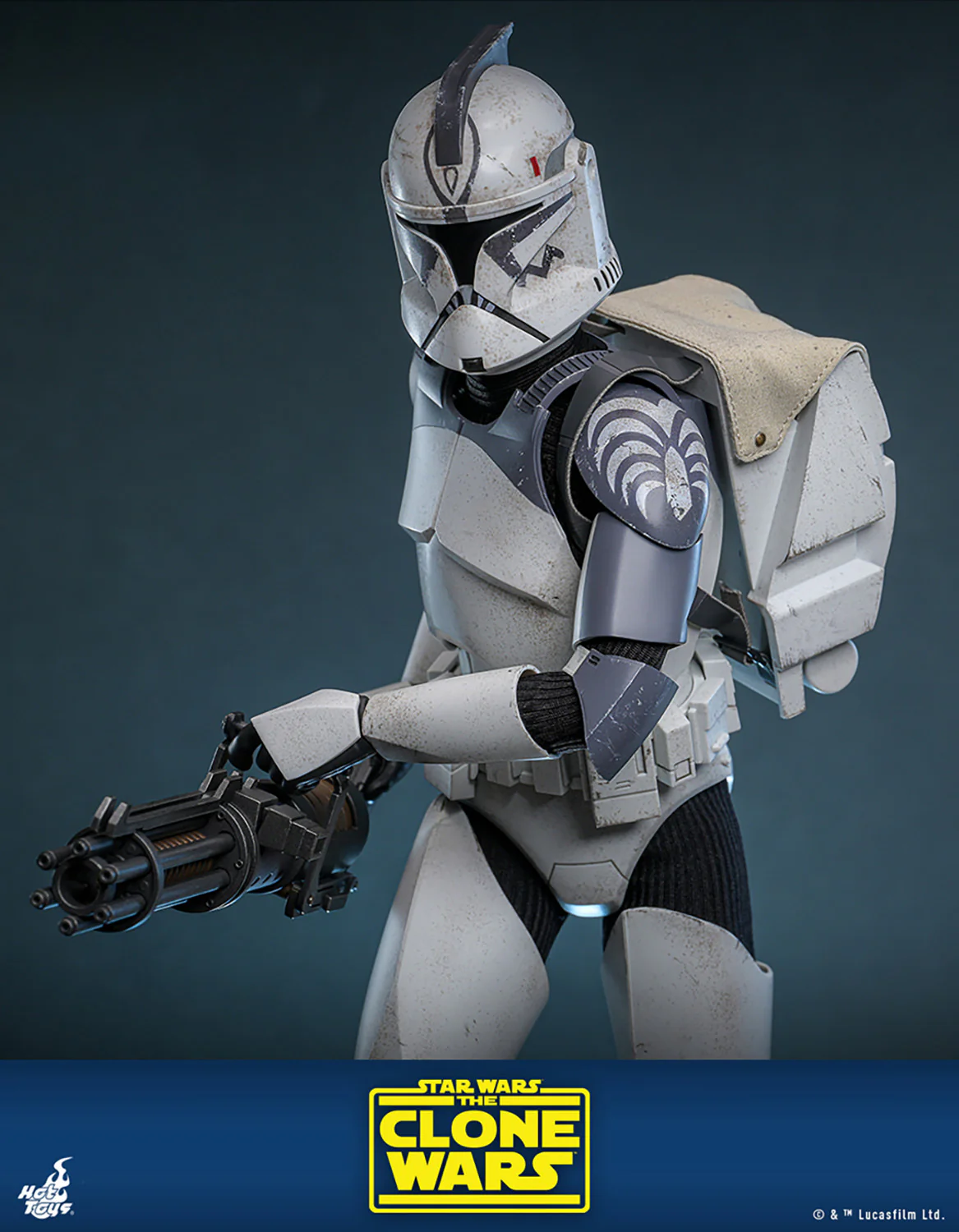 104th Battalion Wolfpack Clone Trooper™ (Deluxe Version) Sixth Scale Figure - Image 3