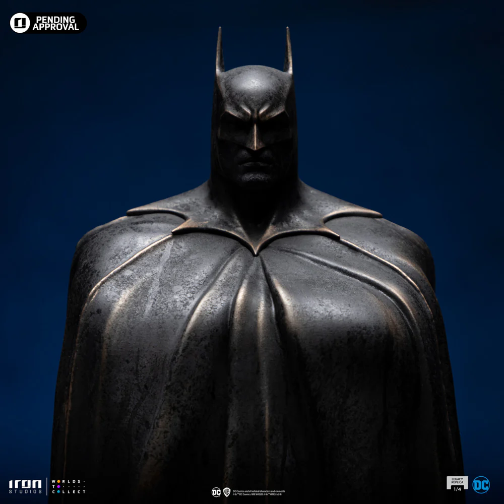[PREORDER] Batman and Bruce Wayne Quarter Scale Statue - Image 2