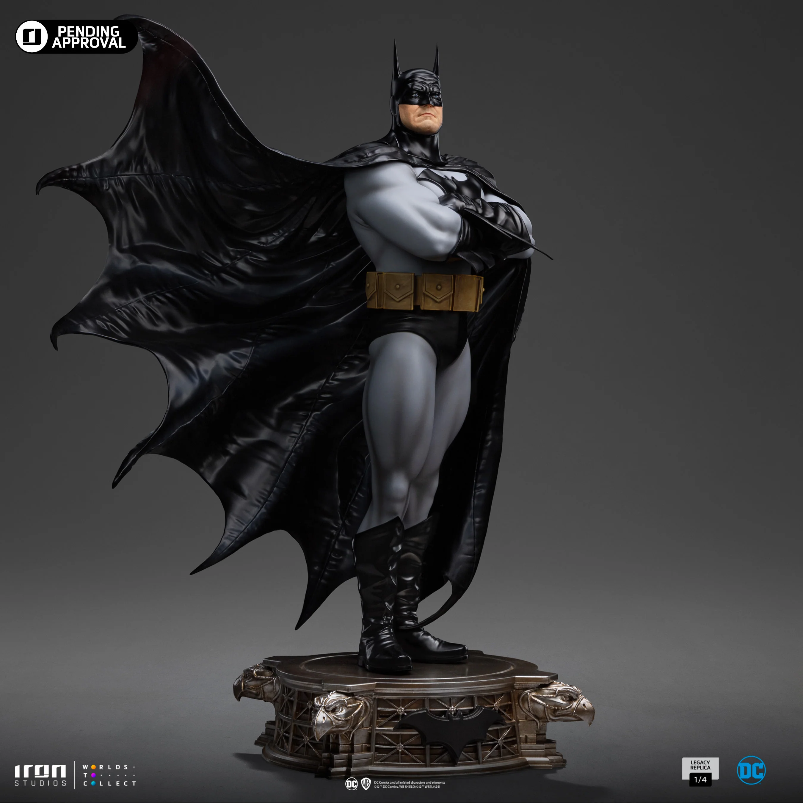 [PREORDER] Batman DC Trinity Quarter Scale Statue - Image 6