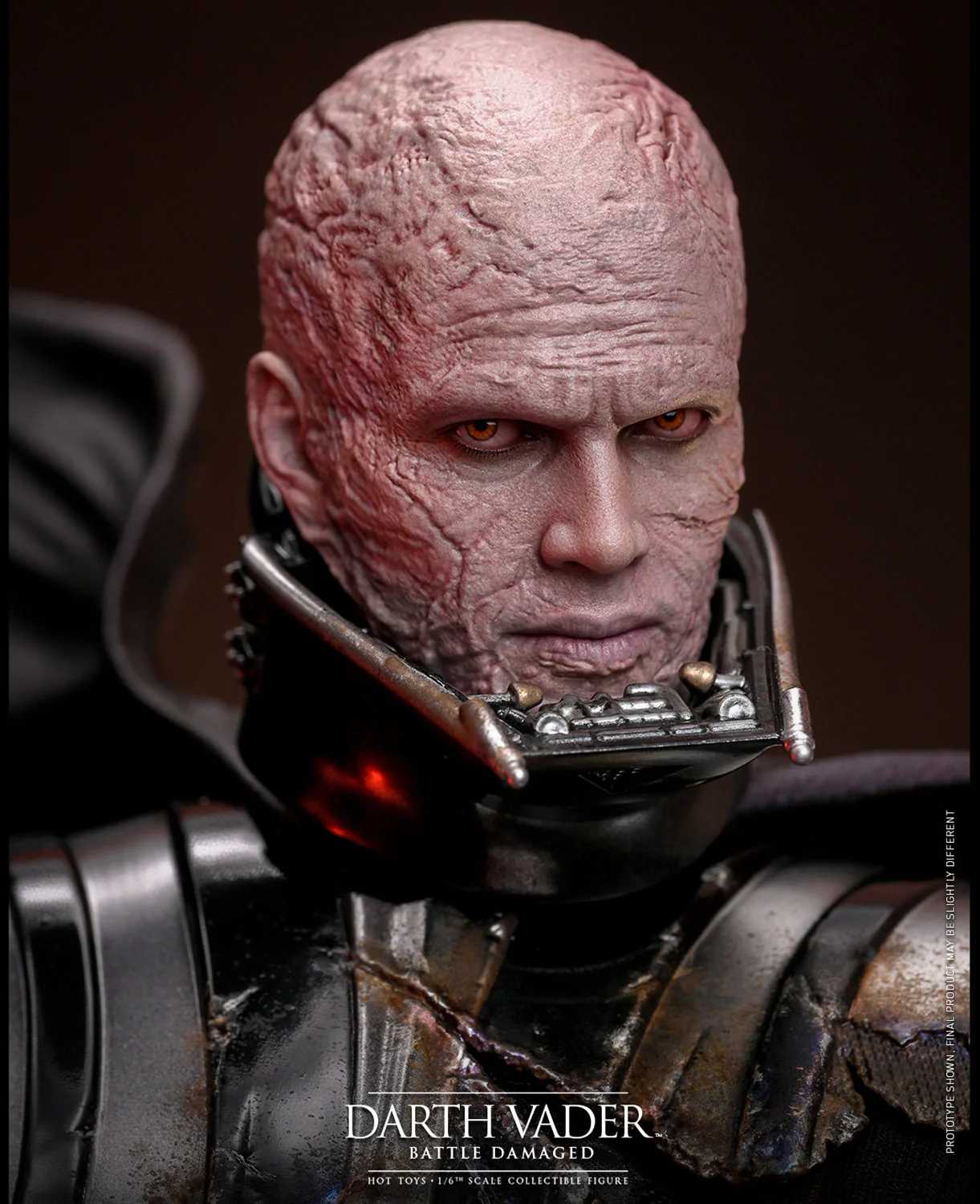 [PREORDER] Darth Vader™ (Battle Damaged) Sixth Scale Figure - Image 2