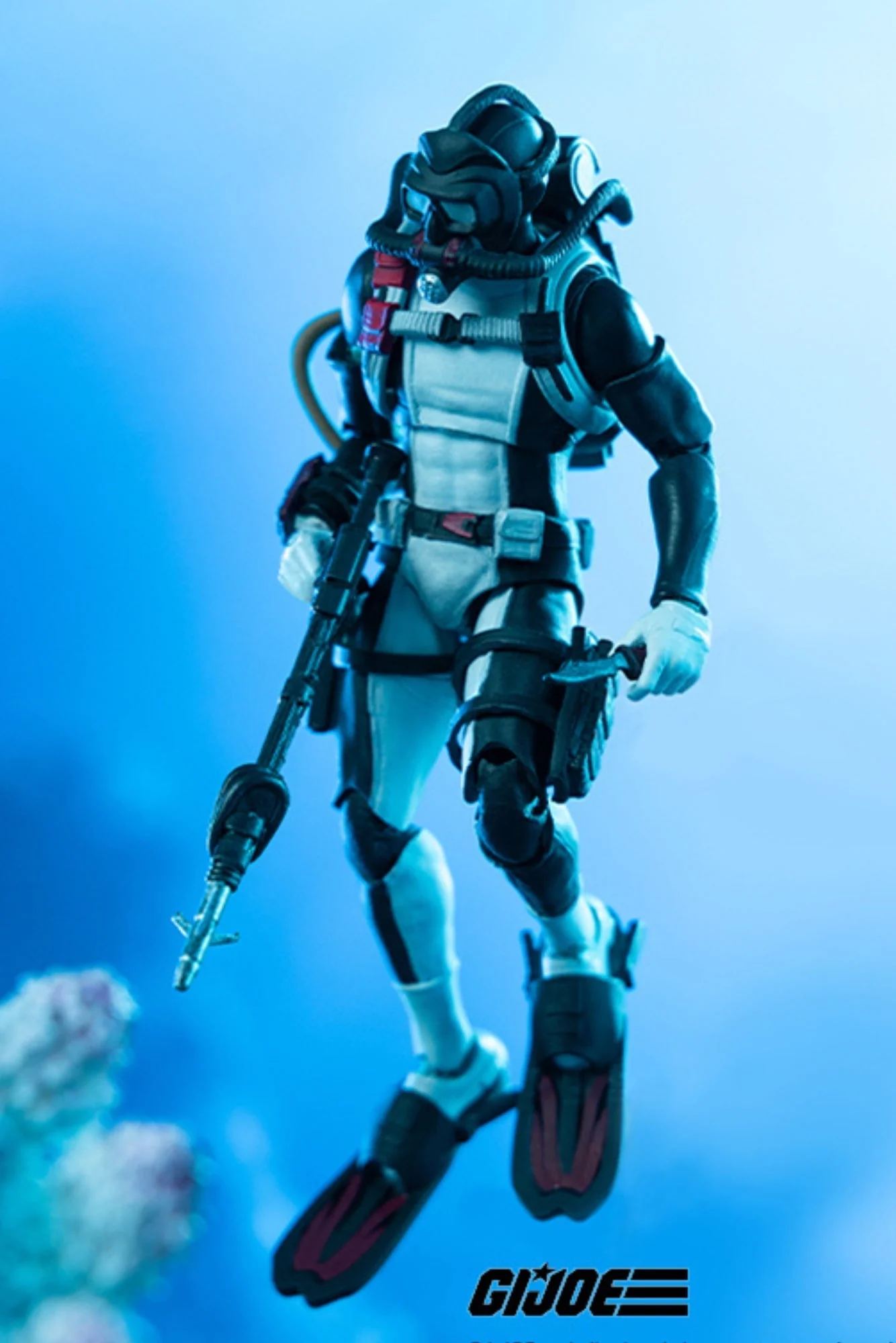G.I. Joe Torpedo (1/18 Scale) | Action Figure | HIYA Toys - Image 4
