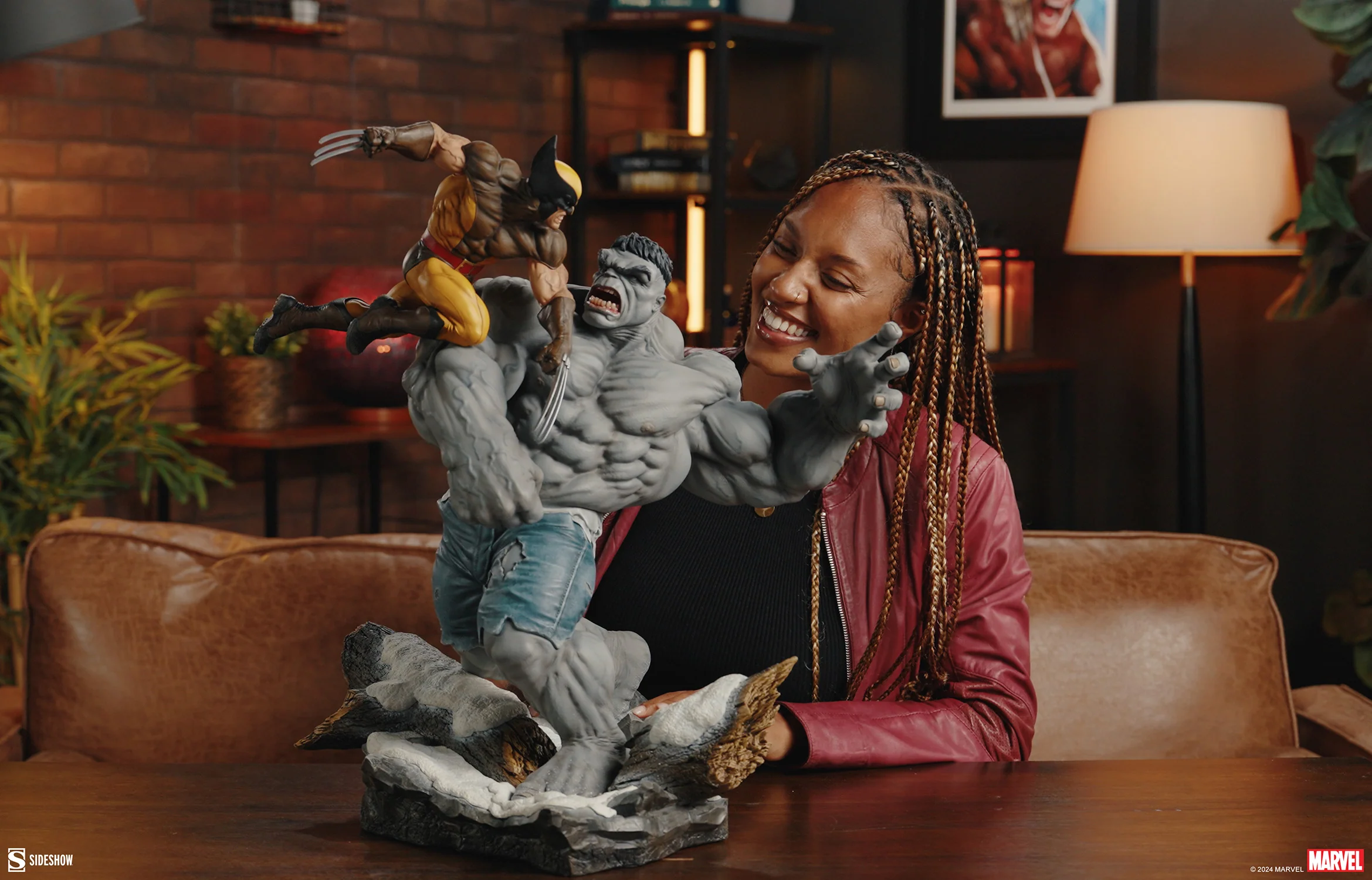 [PREORDER] Grey Hulk vs Wolverine Maquette - Image 13