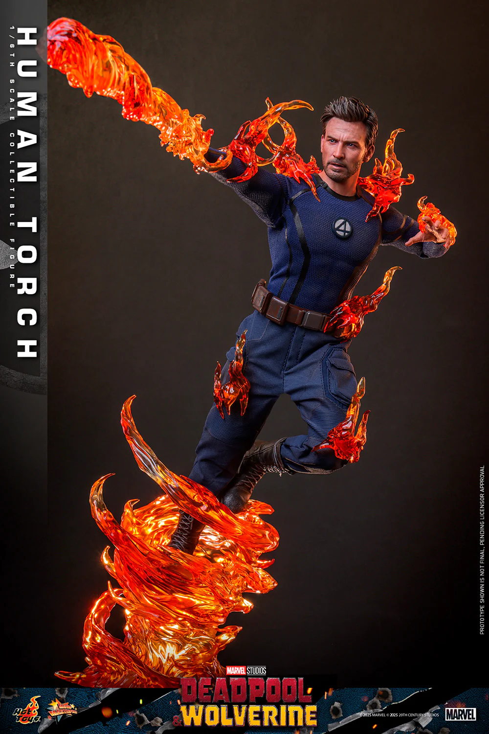 [PREORDER] Human Torch Sixth Scale Figure - Image 3