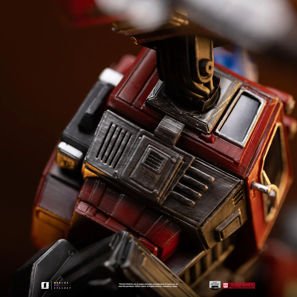 [PREORDER] Optimus Prime Statue - Image 15