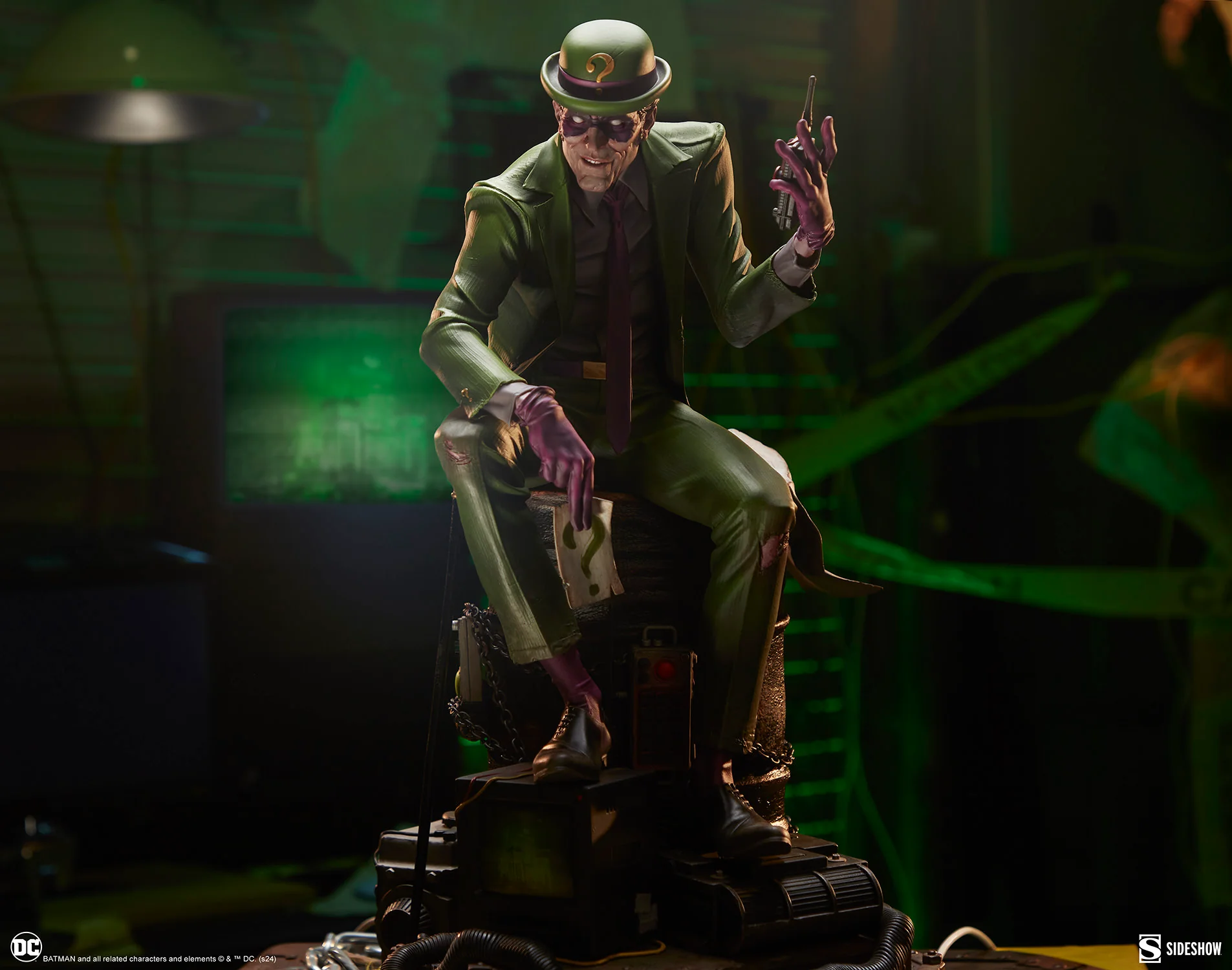 [PREORDER] Riddler™ Premium Format™ Figure - Image 5