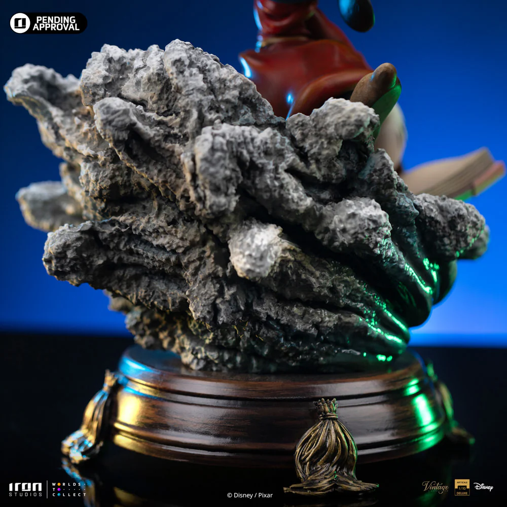 [PREORDER] Sorcerer Mickey Deluxe 1:10 Scale Statue - Image 10