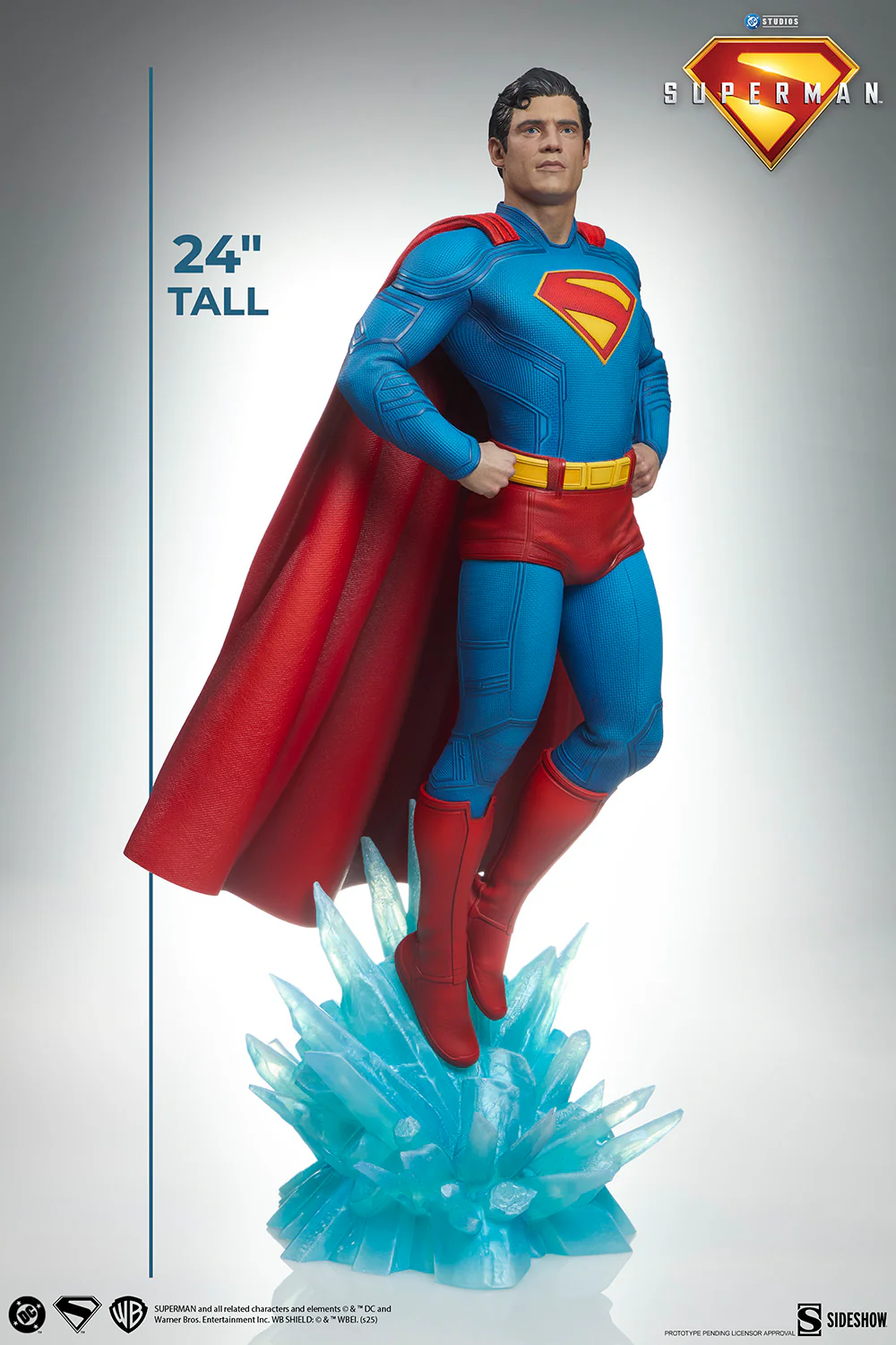 [PREORDER] Superman™ Premium Format™ Figure - Image 6