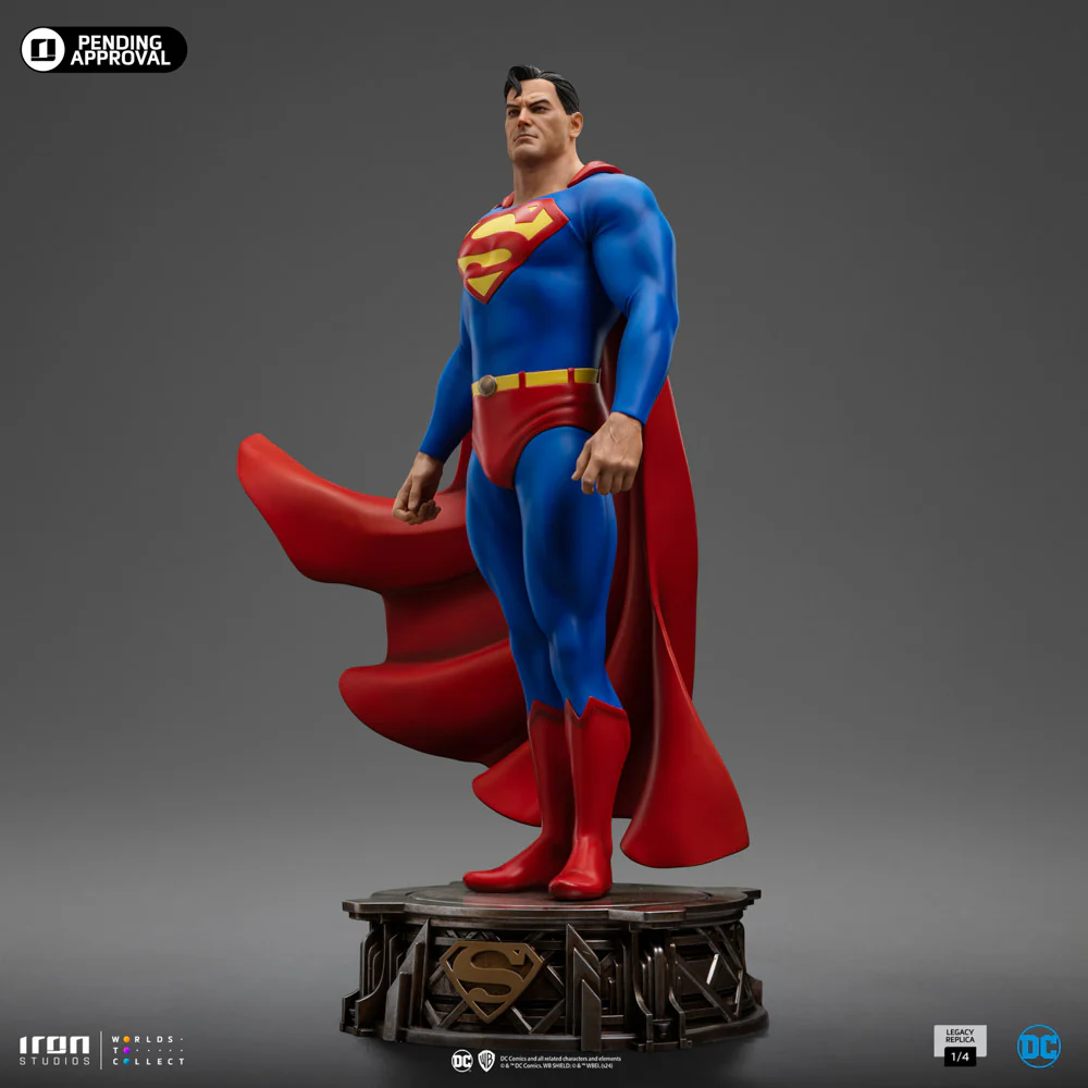 [PREORDER] Superman DC Trinity Quarter Scale Statue - Image 7