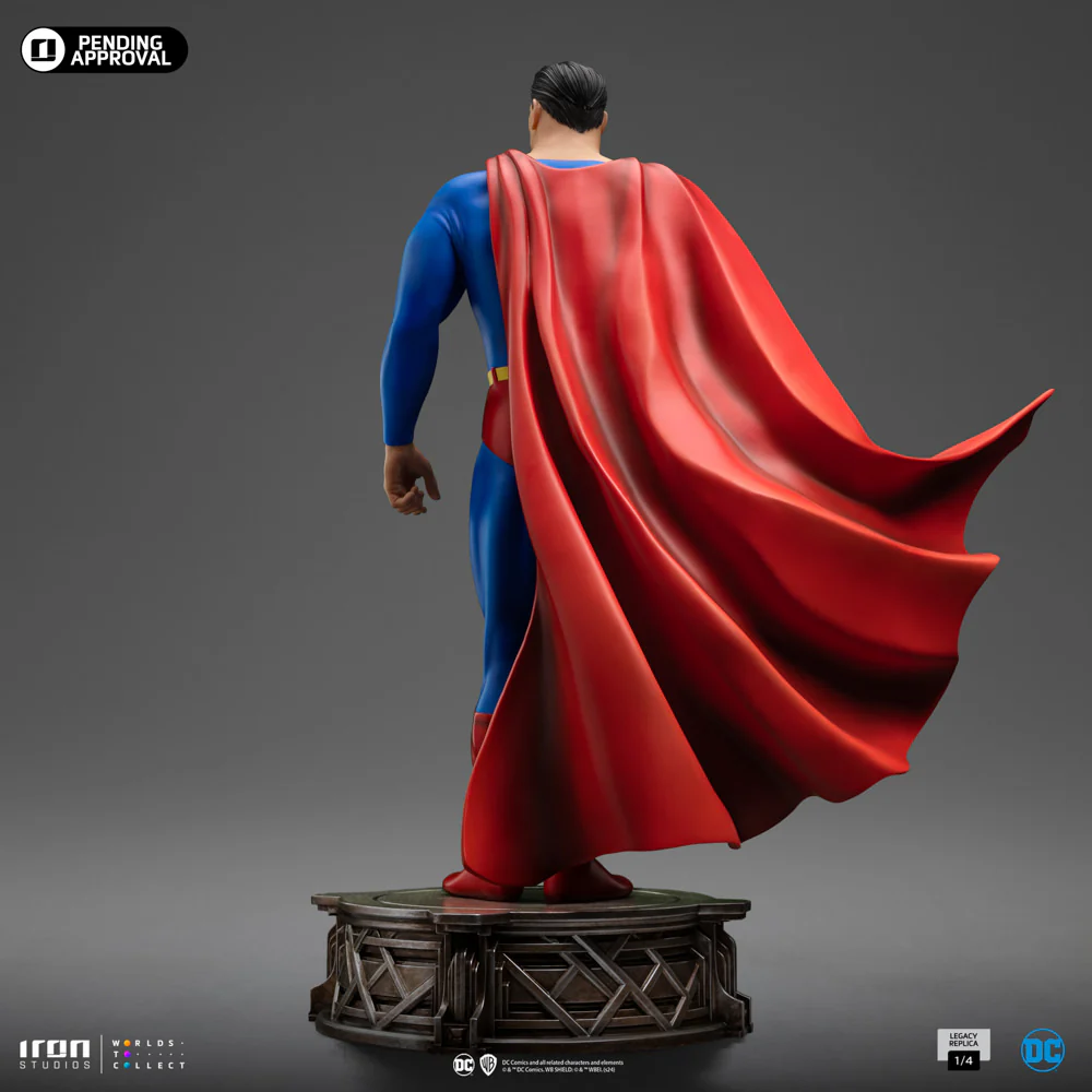 [PREORDER] Superman DC Trinity Quarter Scale Statue - Image 8