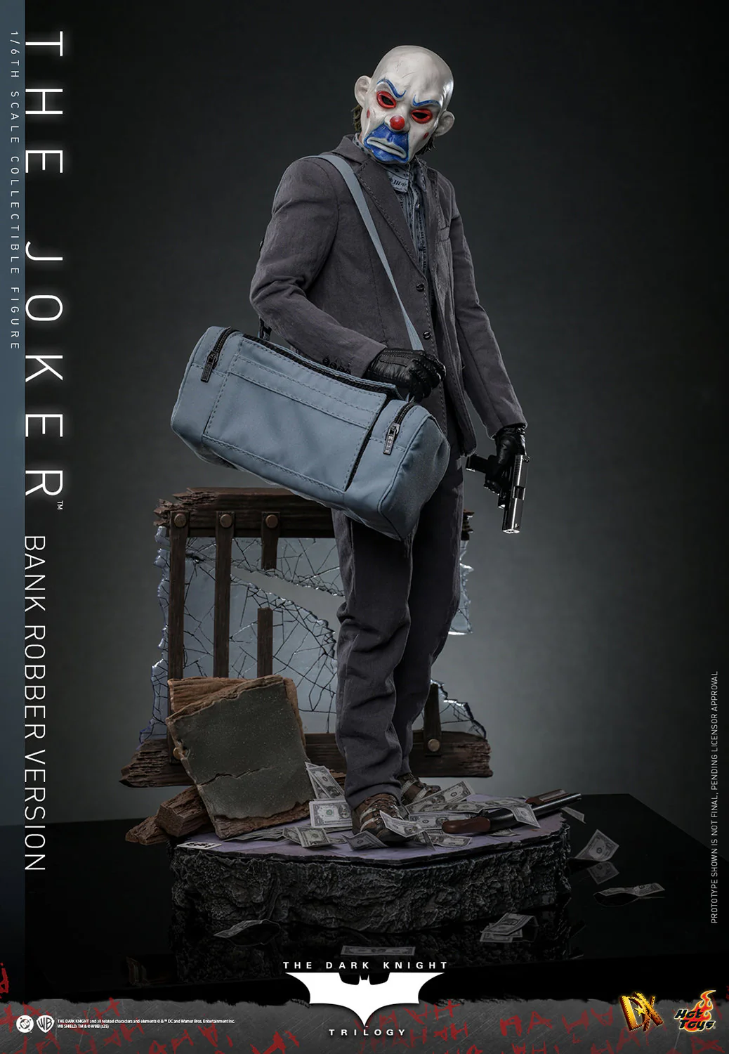 [PREORDER] The Joker (Bank Robber Version) Sixth Scale Figure - Image 2