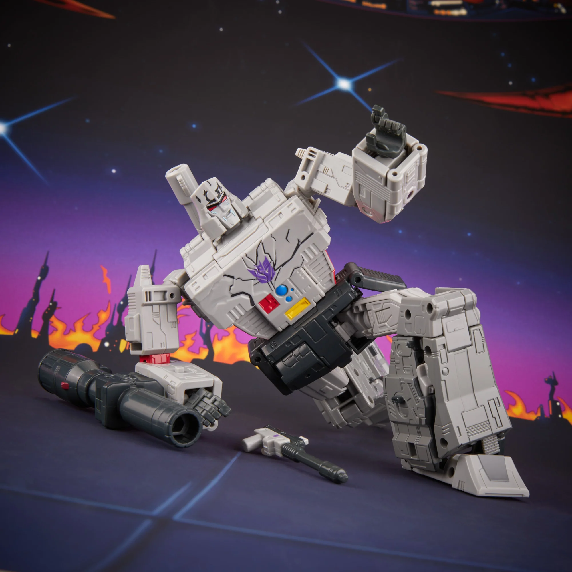 [PREORDER] The Transformers: The Movie Leader Class Megatron (Target Exclusive) | ACTION FIGURE | HASBRO - Image 3