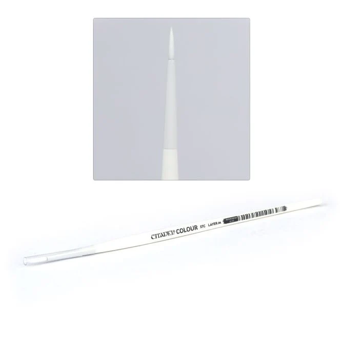 SYNTHETIC LAYER BRUSH (MEDIUM)