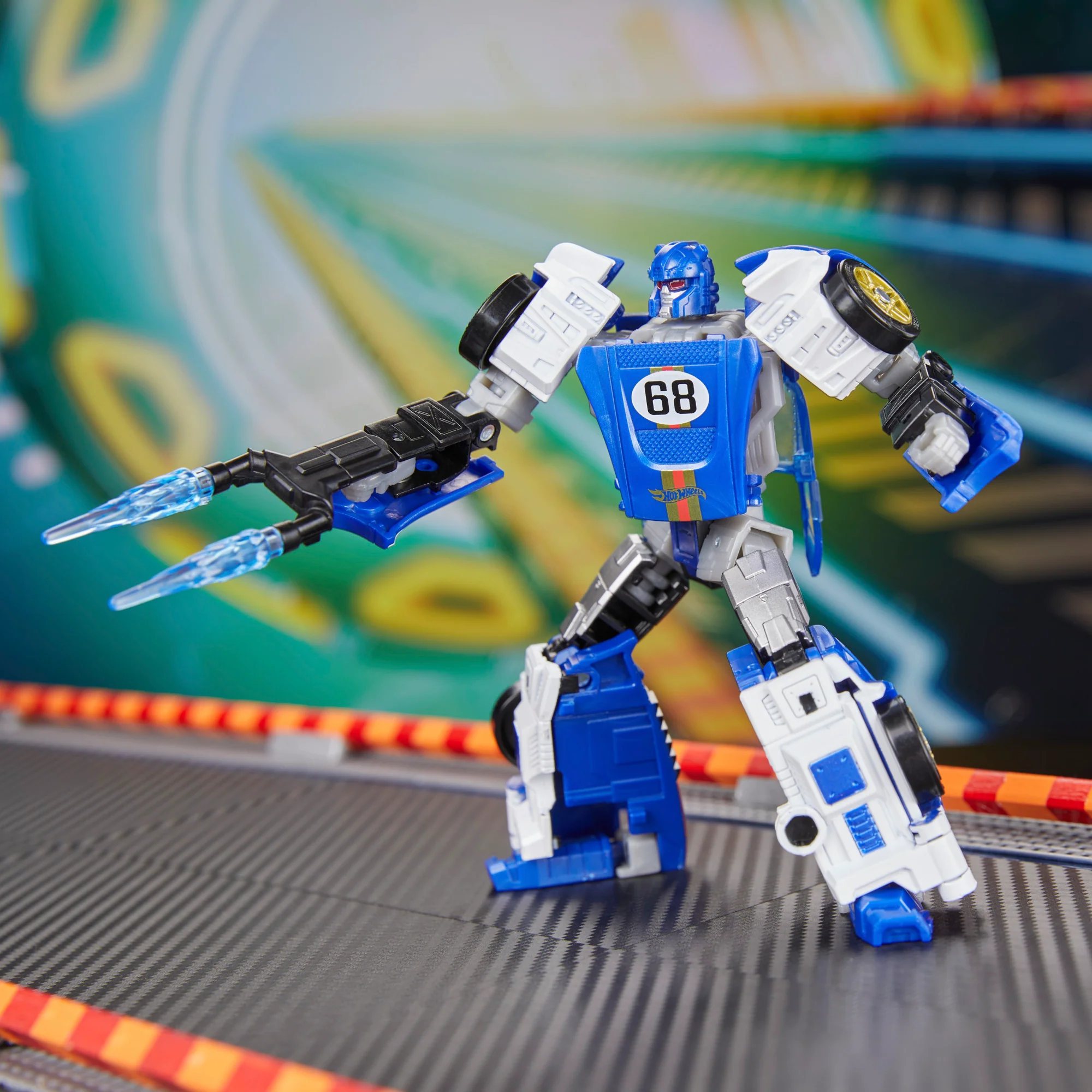 Transformers Collaborative Hot Wheels® x Transformers El Segundo Coupe | Action Figure | Hasbro - Image 3