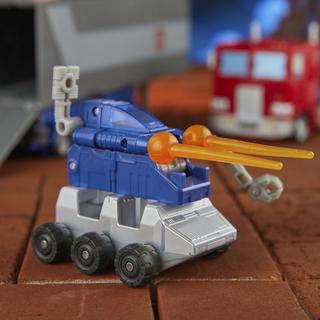 Transformers: The Movie 86-31 Optimus Prime (Studio Series Commander Class) - Image 4