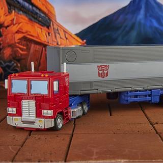 Transformers: The Movie 86-31 Optimus Prime (Studio Series Commander Class) - Image 5