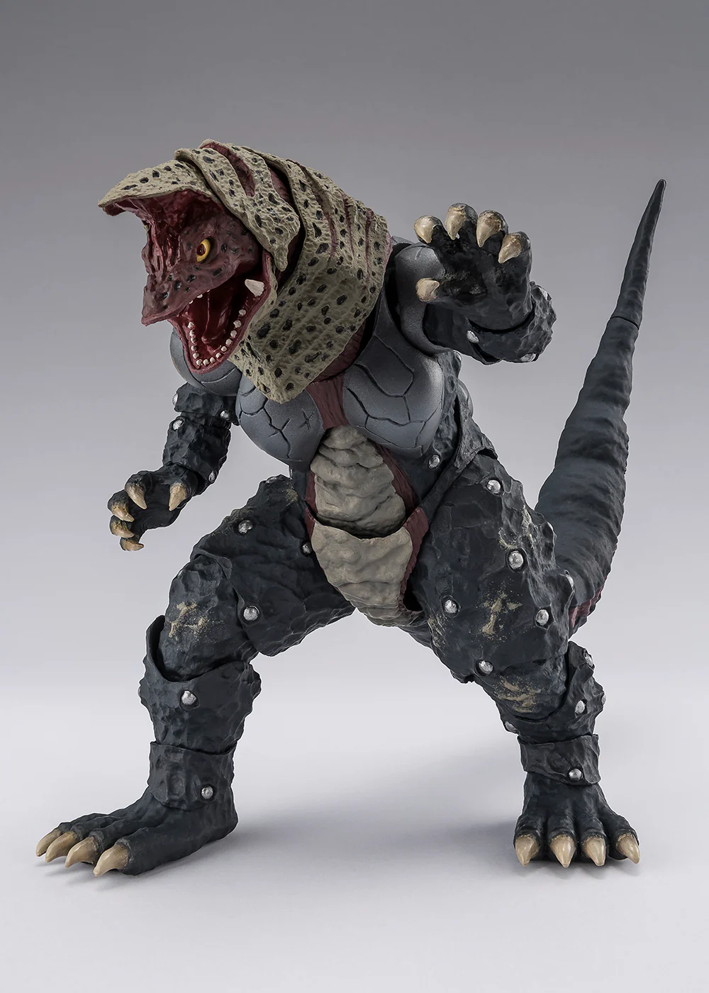 [PREORDER] Ultraman Golza 30th Anniversary Edition | Tamashii Nations | S.H.Figuarts - Image 4