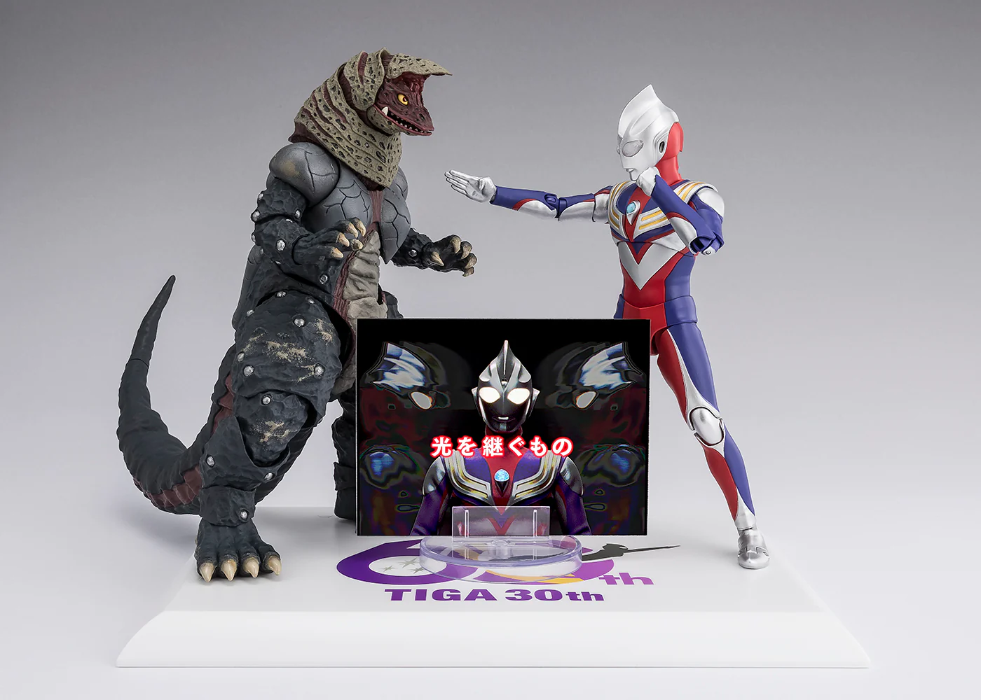 [PREORDER] Ultraman Golza 30th Anniversary Edition | Tamashii Nations | S.H.Figuarts - Image 6