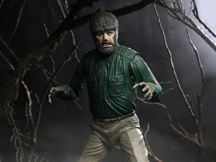 UNIVERSAL MONSTERS ULTIMATE WOLF MAN FIG 7" - Image 2